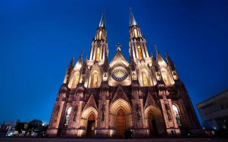 Exterior del santuario